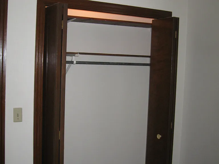 606 W Healey St #1 — Photo 10