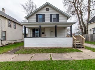 419 Center St, Waukegan, IL 60085