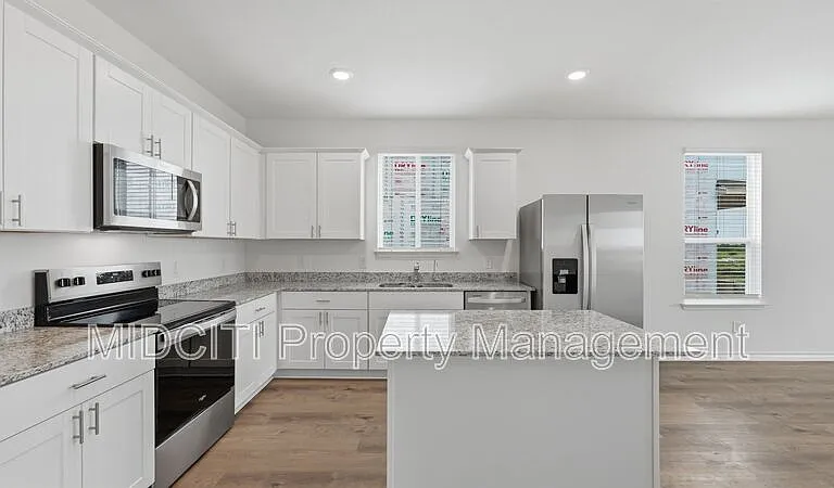 966 Bluegrass Point #NEW BRAUNFELS — Photo 6