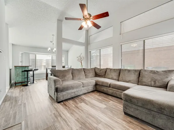 1202 Settlers Way, Lewisville, TX 75067