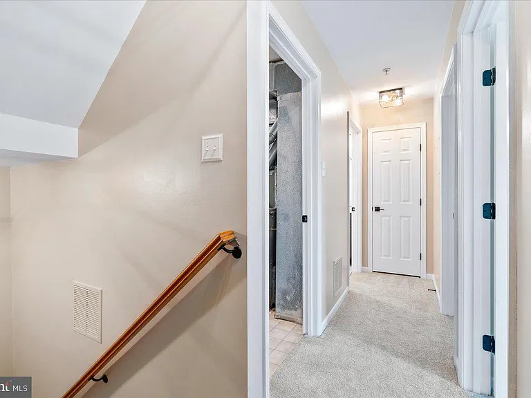 5227 Regal Ct — Photo 14