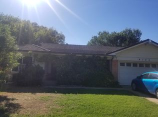 4100 Springbranch Dr, Benbrook, TX 76116