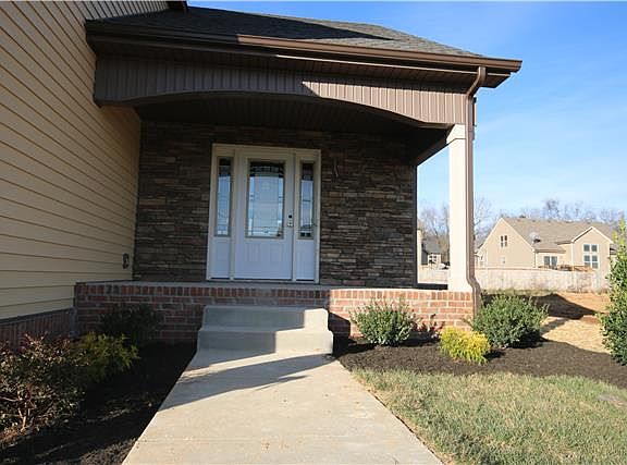 2nd image of 568 Summerhaven Lot 568