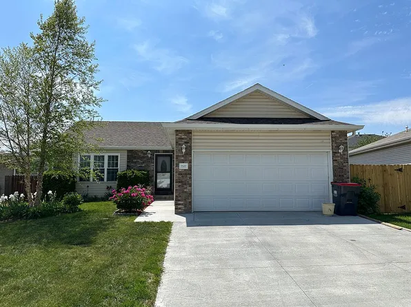 2507 SW Soukup Dr, Lincoln, NE 68522