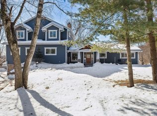 3930 Shady Oak Rd, Minnetonka, MN 55305