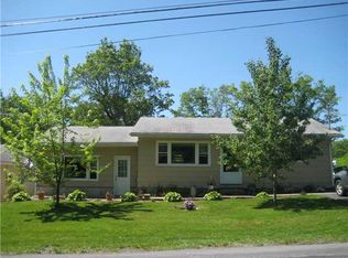31 Raymond Dr, Pt Jervis, NY 12771