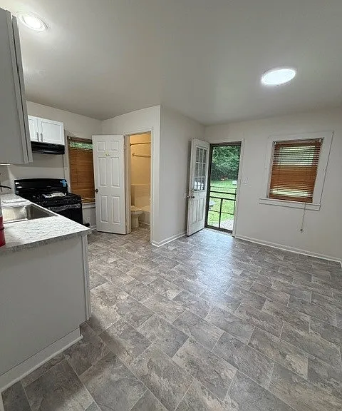 3307 Marne Hwy #A — Photo 7