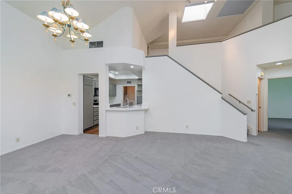 3 bed, 1682 sqft, $4,500 — Photo 3