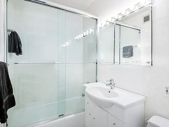 5th image of 400 E 56th St APT 11E