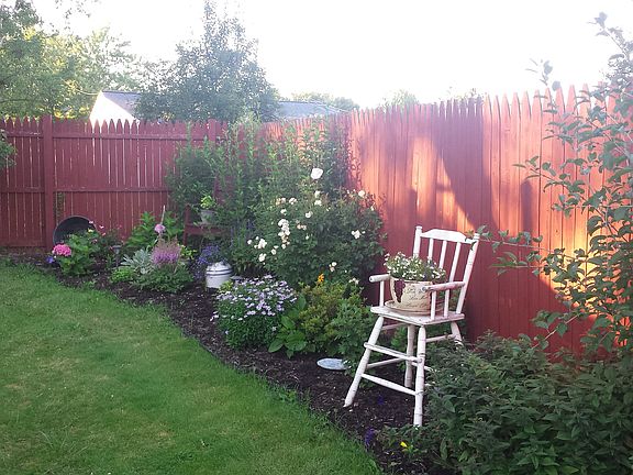 Garden filled with perrenial