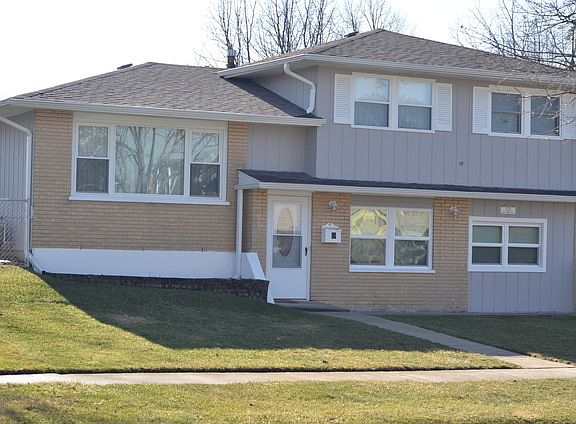 2nd image of 7713 W 163rd Pl