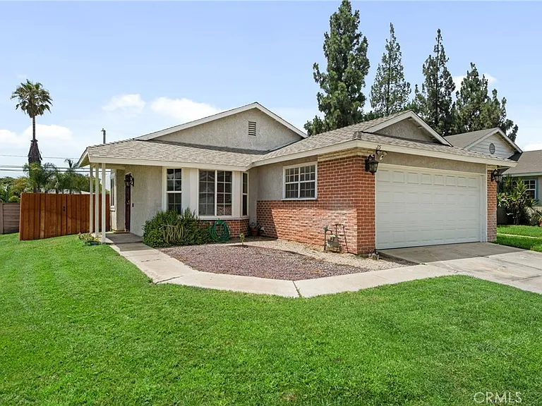 15957 Randall Ave — Photo 2