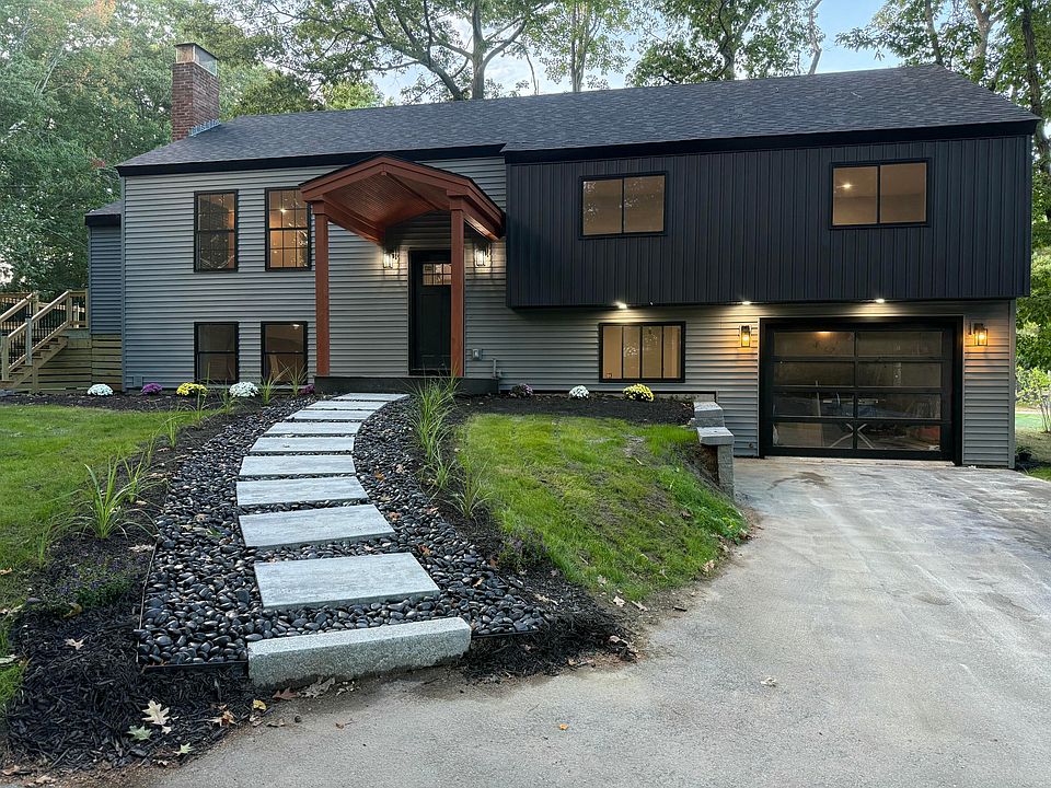 1st image of 15 Powderhorn Drive