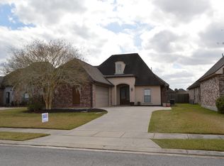 10346 Springvalley Ave, Baton Rouge, LA 70810