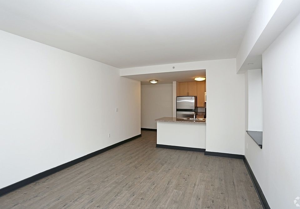 1st image of 153-50 89th Ave #626