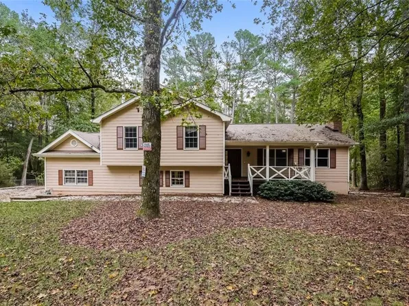 4190 S Fork Dr, Snellville, GA 30039