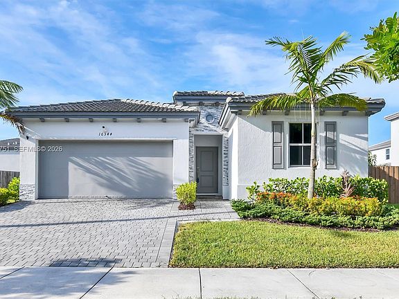 2nd image of 16344 SW 290th St