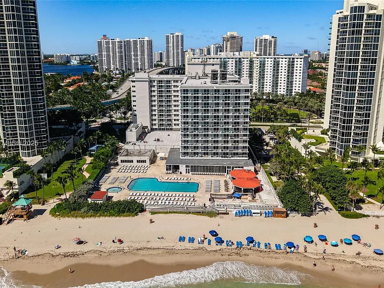 19201 Collins Ave #610 — Photo 45