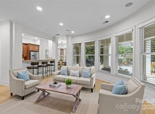 5425 Closeburn Rd APT 110, Charlotte, NC 28210