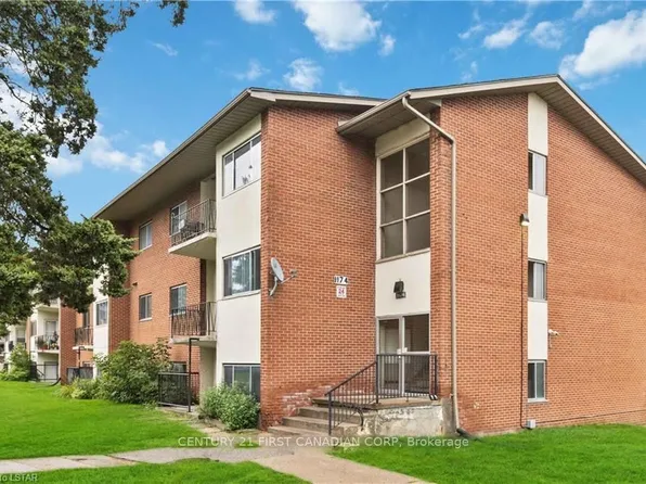 1174 Hamilton Rd E #201, London, ON N5W 1A9