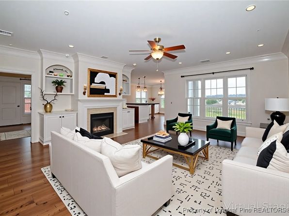 1222 Waterford Lake Dr, Cary, NC 27519