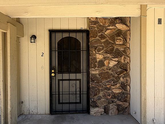 4th image of 1537 Lorilyn Ave Unit 2