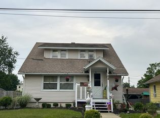 418 Blaine St, Geneva, OH 44041