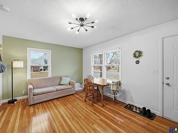 5th image of 5701 Gladstone St