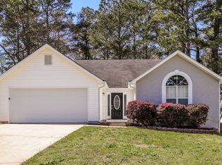 221 Eagles Crest Ct, McDonough, GA 30253