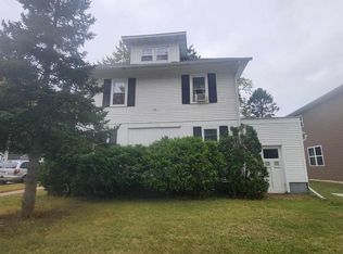 300 N Peach Ave, Marshfield, WI 54449