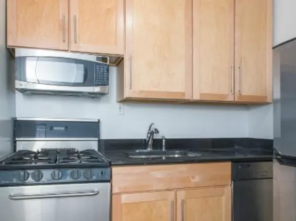290 West 12th Street 5B image 2 of 5
