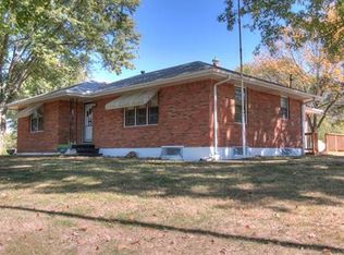 11805 Plattsburg Rd, Kearney, MO 64060