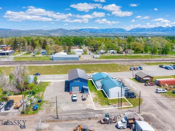 S 8th St, Manhattan, MT 59741