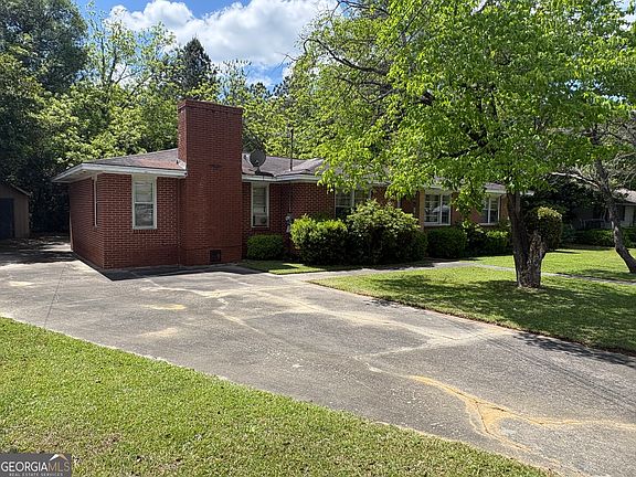 3rd image of 5735 Fitzgerald St
