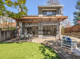 1748L Saint Andrews Dr, Moraga, CA 94556