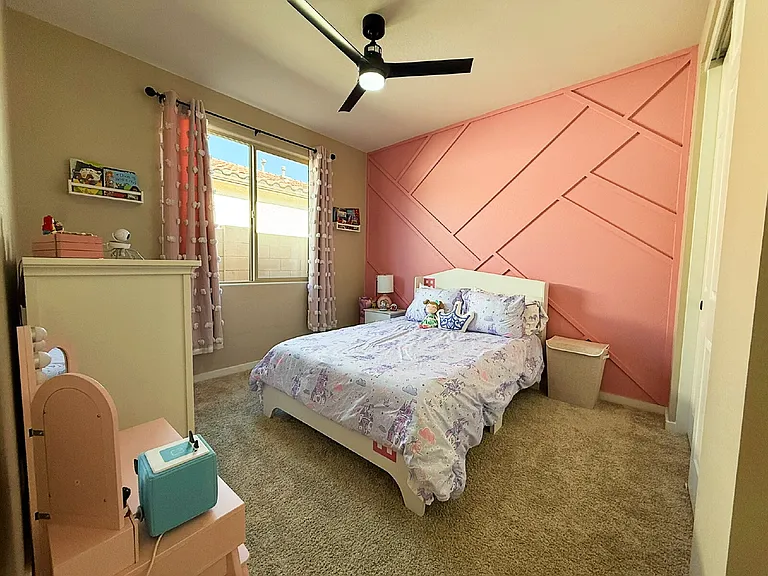 11037 W Hadley St — Photo 4