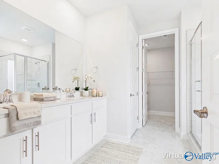 22619 Donahue Dr — Photo 7