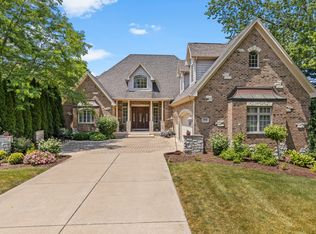5926 Western Ave, Willowbrook, IL