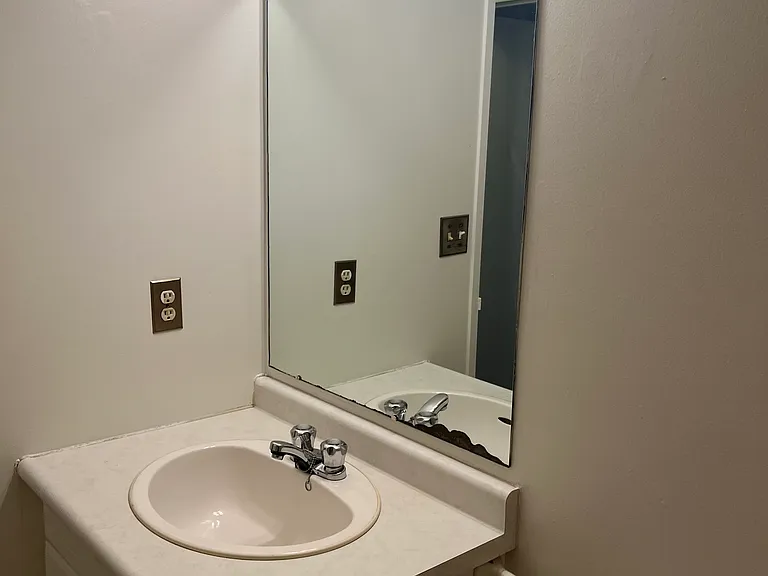 152 Thorold Rd #305 — Photo 9