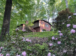 231 Davis Dr, Morganton, NC 28655