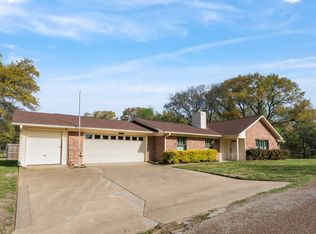 10725 Legg Dr, Kemp, TX 75143