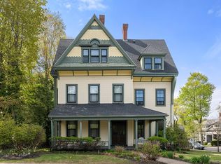 49 Grove St APT 2, Newton, MA 02466