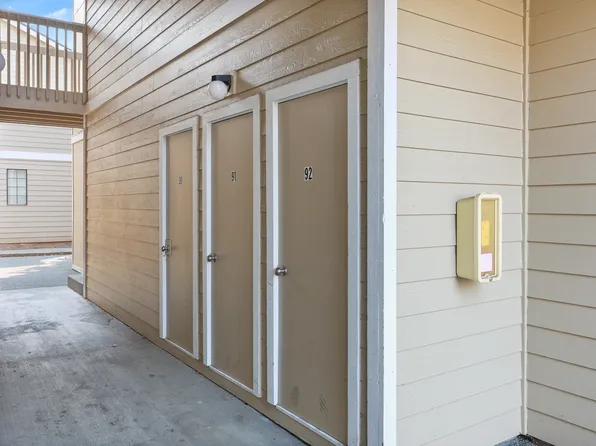 3392 Shadden Ln NW APT 201, Bremerton, WA 98312