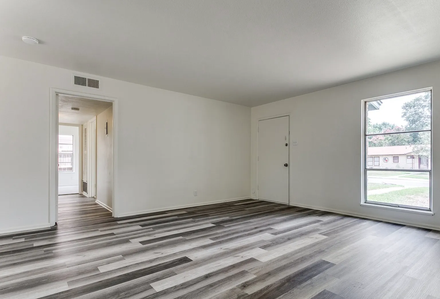 451 Kate Schenck Ave — Photo 3
