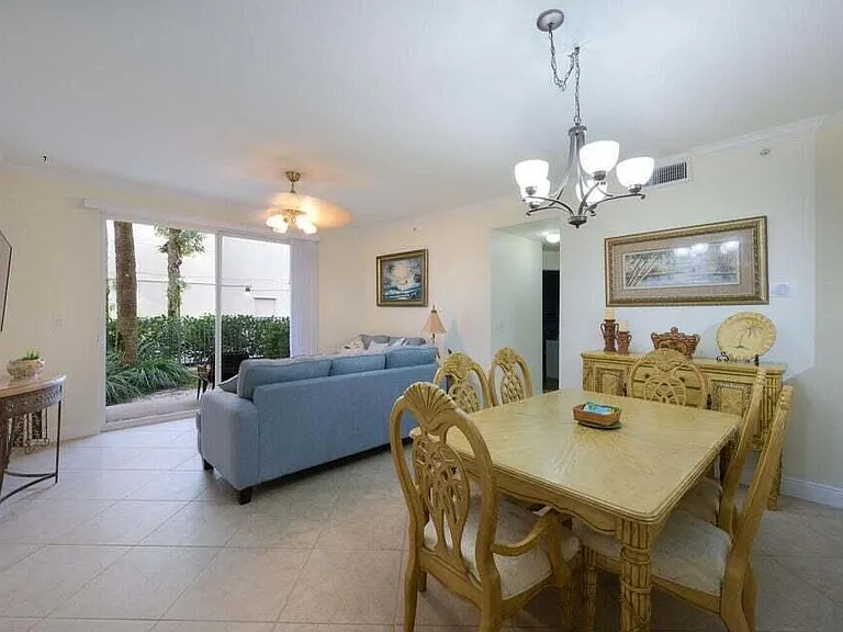 1805 N Flagler Dr #107 — Photo 12