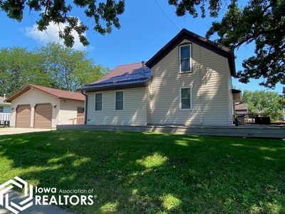 714 9th Ave N, Clear Lake, IA, 50428
