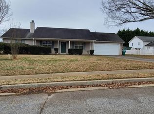 108 Greenleaf Dr, Hampton, GA 30228