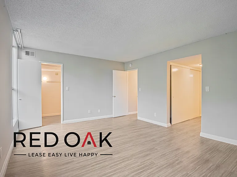 4329 Colfax Ave #108 — Photo 12