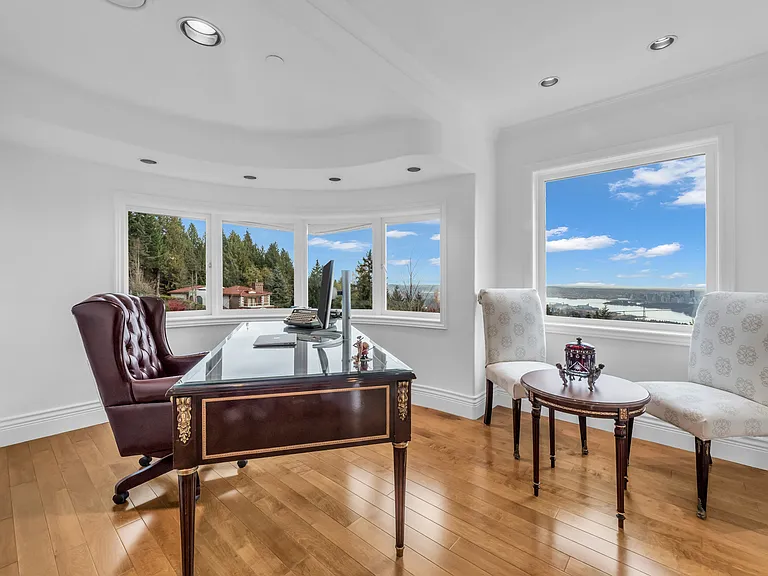 1525 Errigal Pl — Photo 34