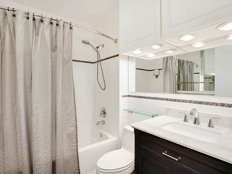9765 High Water Ct — Photo 32